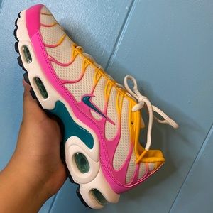 Women’s Air Max Plus Premium